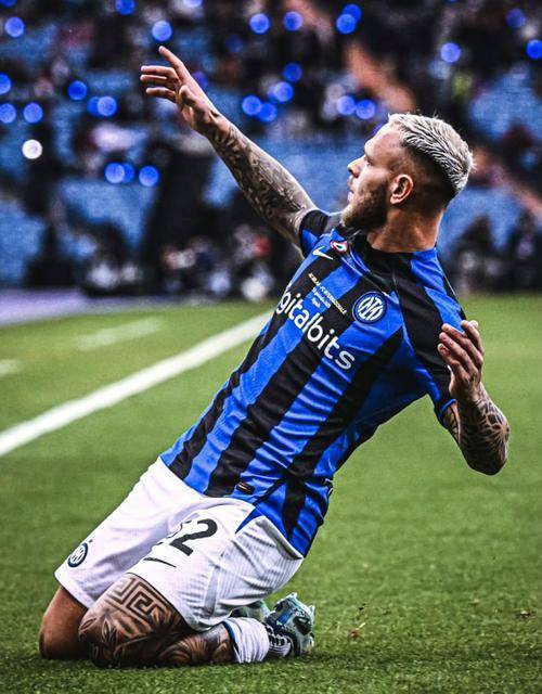 意甲身价雪崩！尤文13将+米兰14星集体坠崖！迪马尔科弗拉霍维奇双核暴跌1000万欧